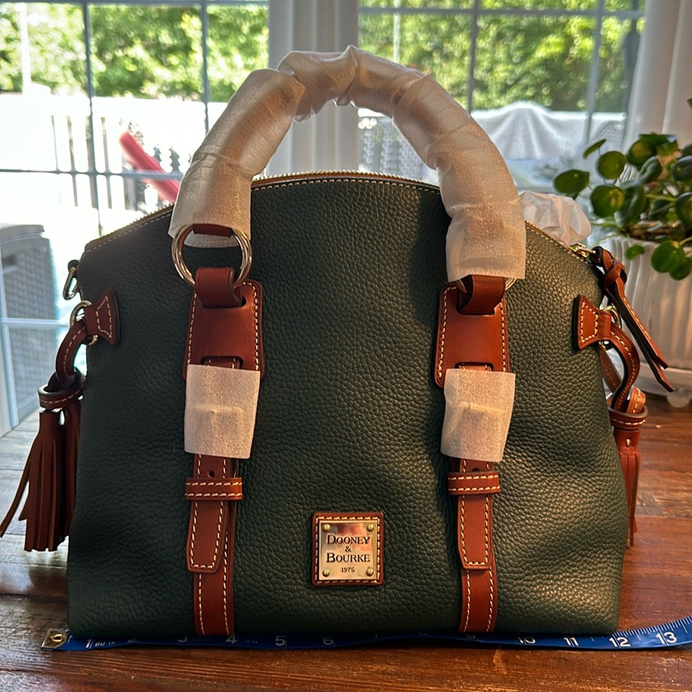 NWT Dooney & Bourke Green Pebble Grain Bristol Satchel